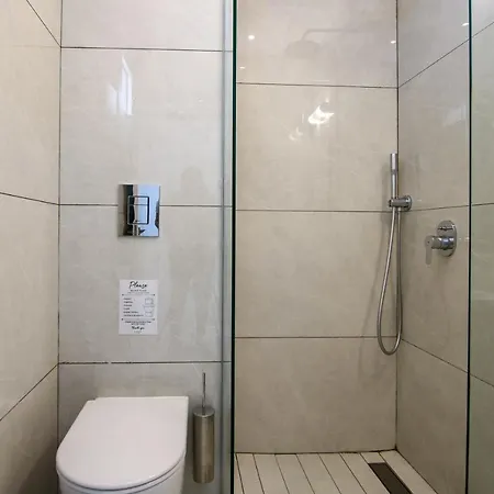 Phaedrus Living - Seaside Luxury Flat Harbour 110 Апартаменты *
